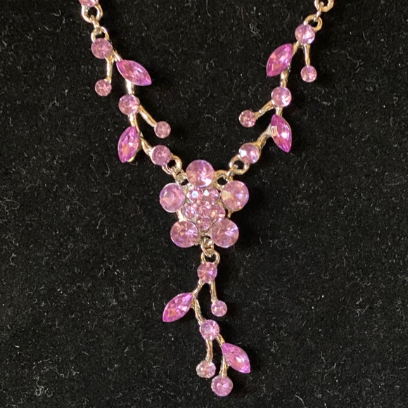 Silver & Amethyst Crystal Necklace & Earrings!! - Picture 6 of 6